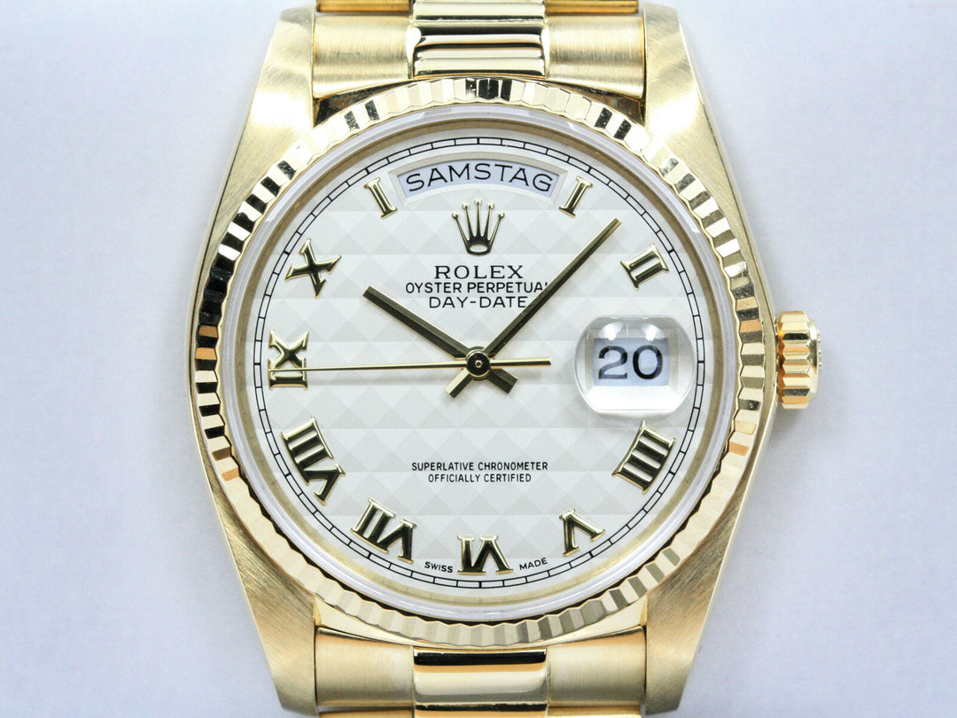 18038_RLX_Day-Date_18k_President_Pyramiden_ZB_Serial_7381XXX_1982_1