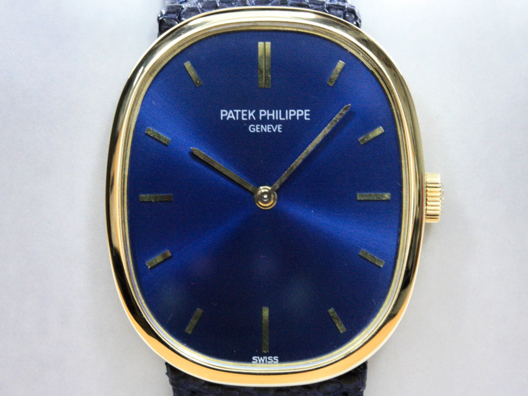 3548_Patek_Ellipse_27mm_18k_GGold_Leder_Kal.215_1-scaled