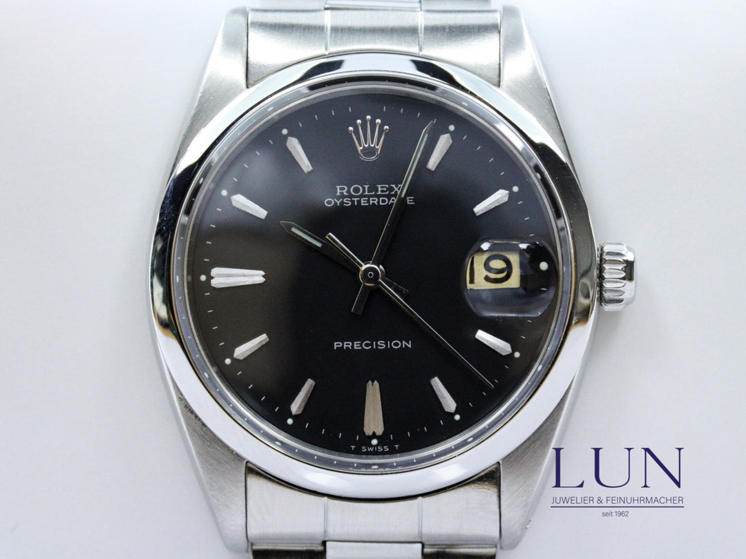 6694_RLX_Oysterdate_Stahl_Black_Dial_2-scaled
