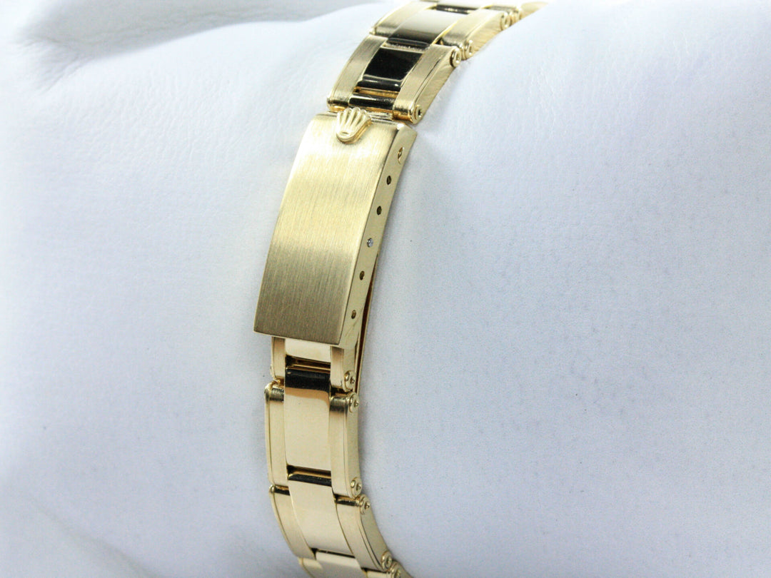 6802_RLX_Oyster_Perpetual_18k_GGold_Oysterbracelet_Silver_Dial_1967_4