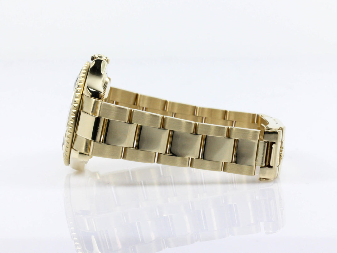 68628_RLX_Yacht-Master_18k_Gold_White_Dial_Servicepapier_9-scaled-1.jpg