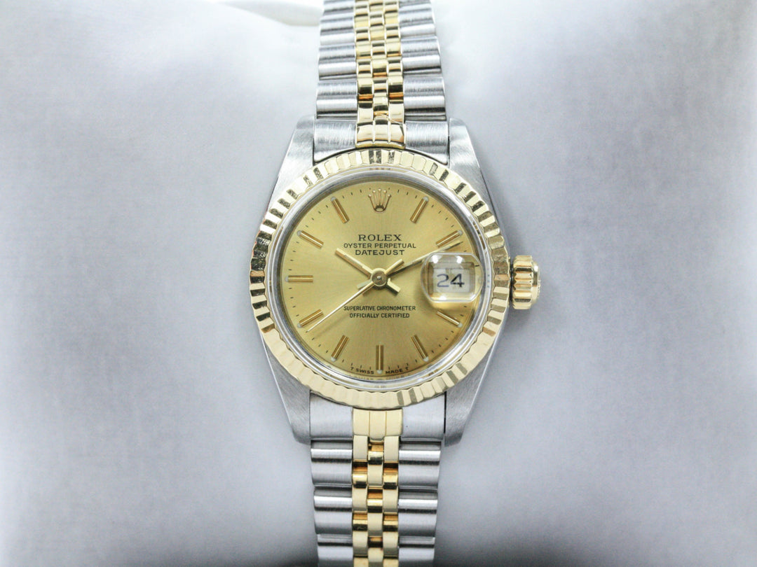 69173_RLX_Datejust_Lady_Bicolor_Jubilee_26mm_Gold_Dial_E-Serie_4-scaled