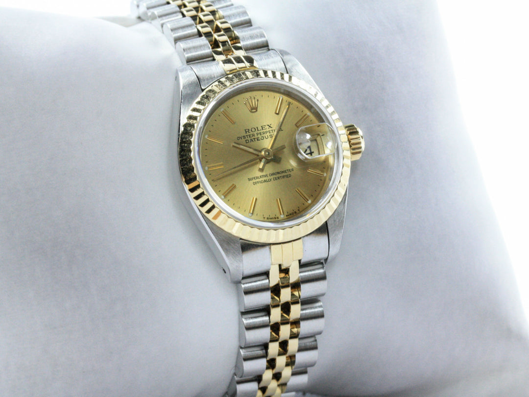 69173_RLX_Datejust_Lady_Bicolor_Jubilee_26mm_Gold_Dial_E-Serie_6-scaled