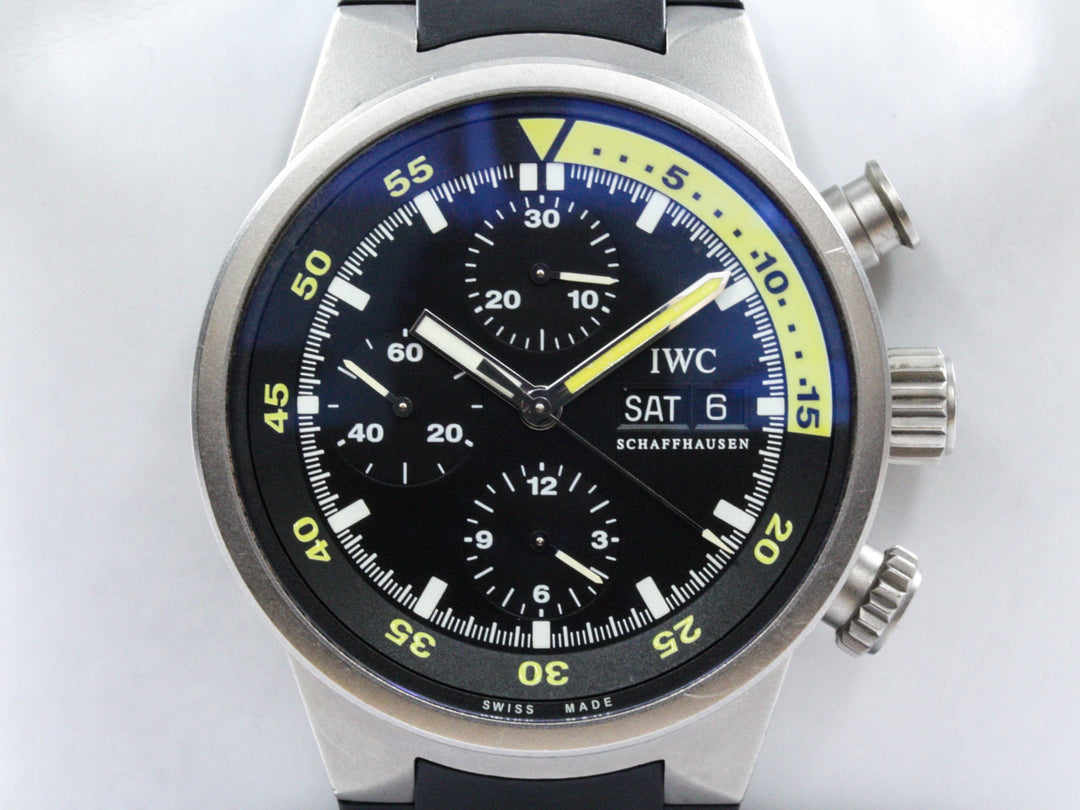 IW371903_IWC_Aquatimer_Chronograph_DayDate_Titan_42mm_FSet_1-scaled