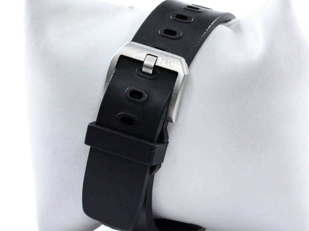 IW371903_IWC_Aquatimer_Chronograph_DayDate_Titan_42mm_FSet_7-scaled